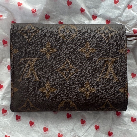 Louis Vuitton Victorine Monogram Wallet - Picture 8 of 9